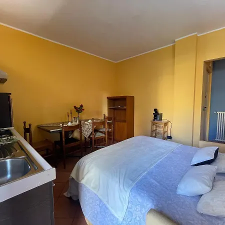 50 Metri Dal Mare - Free Parking E A/c Pietra Ligure