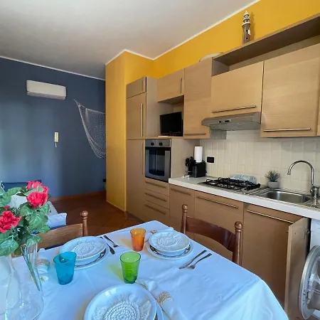 50 Metri Dal Mare - Free Parking E A/c Pietra Ligure