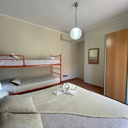 50 Metri Dal Mare - Free Parking E A/c Appartement Pietra Ligure