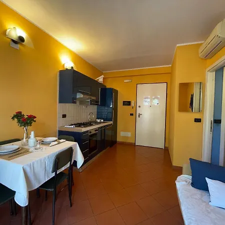 50 Metri Dal Mare - Free Parking E A/c * Pietra Ligure