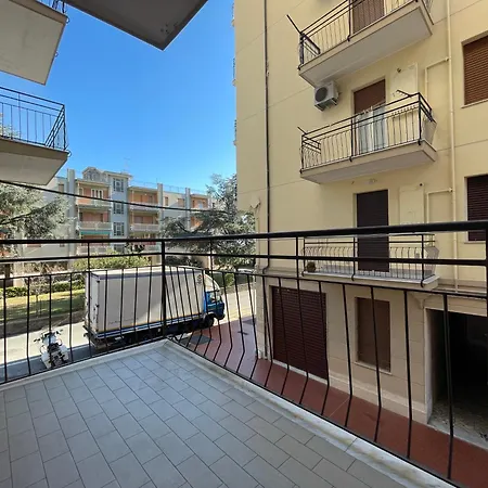 Apartamento 50 Metri Dal Mare - Free Parking E A/c