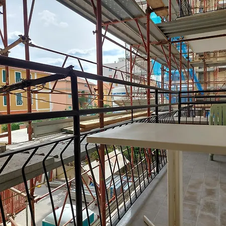 50 Metri Dal Mare - Free Parking E A/c Apartamento *
