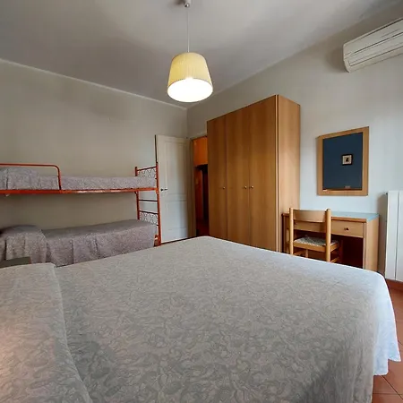 Apartamento 50 Metri Dal Mare - Free Parking E A/c *
